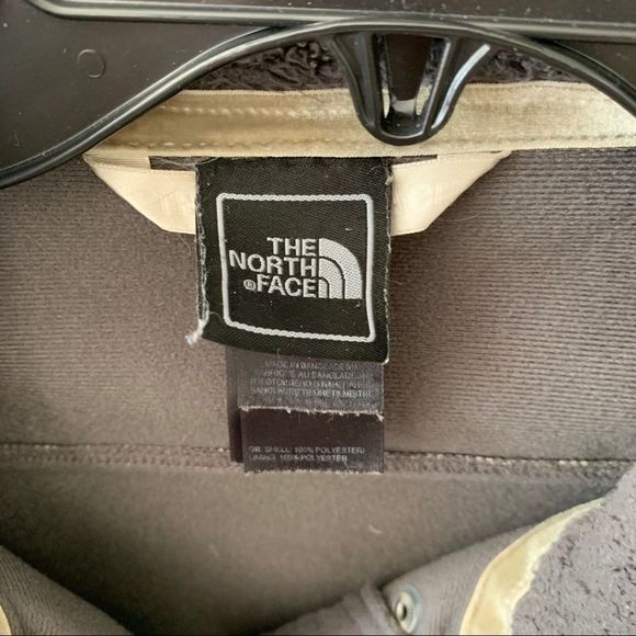 Women’s The Northface Jacket Sz S/P gray plaid - Picture 2 of 6